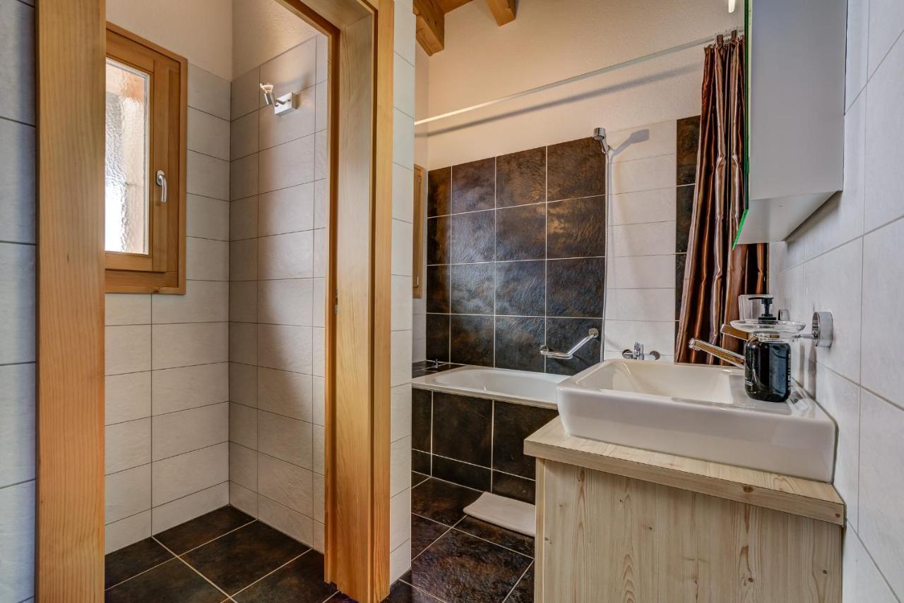 Chalet Flocon De Neige - Jacuzzi - Sauna 拉茨欧马兹 外观 照片